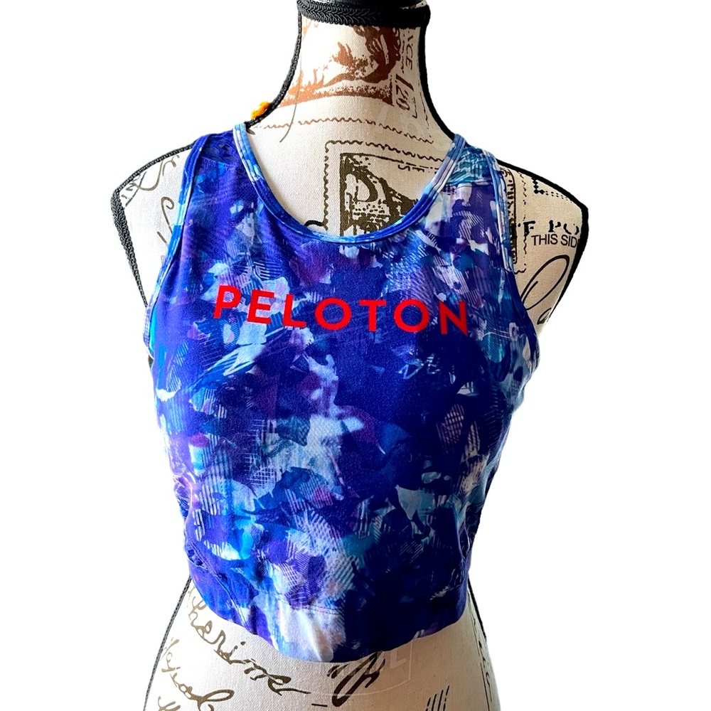 Peleton Tank